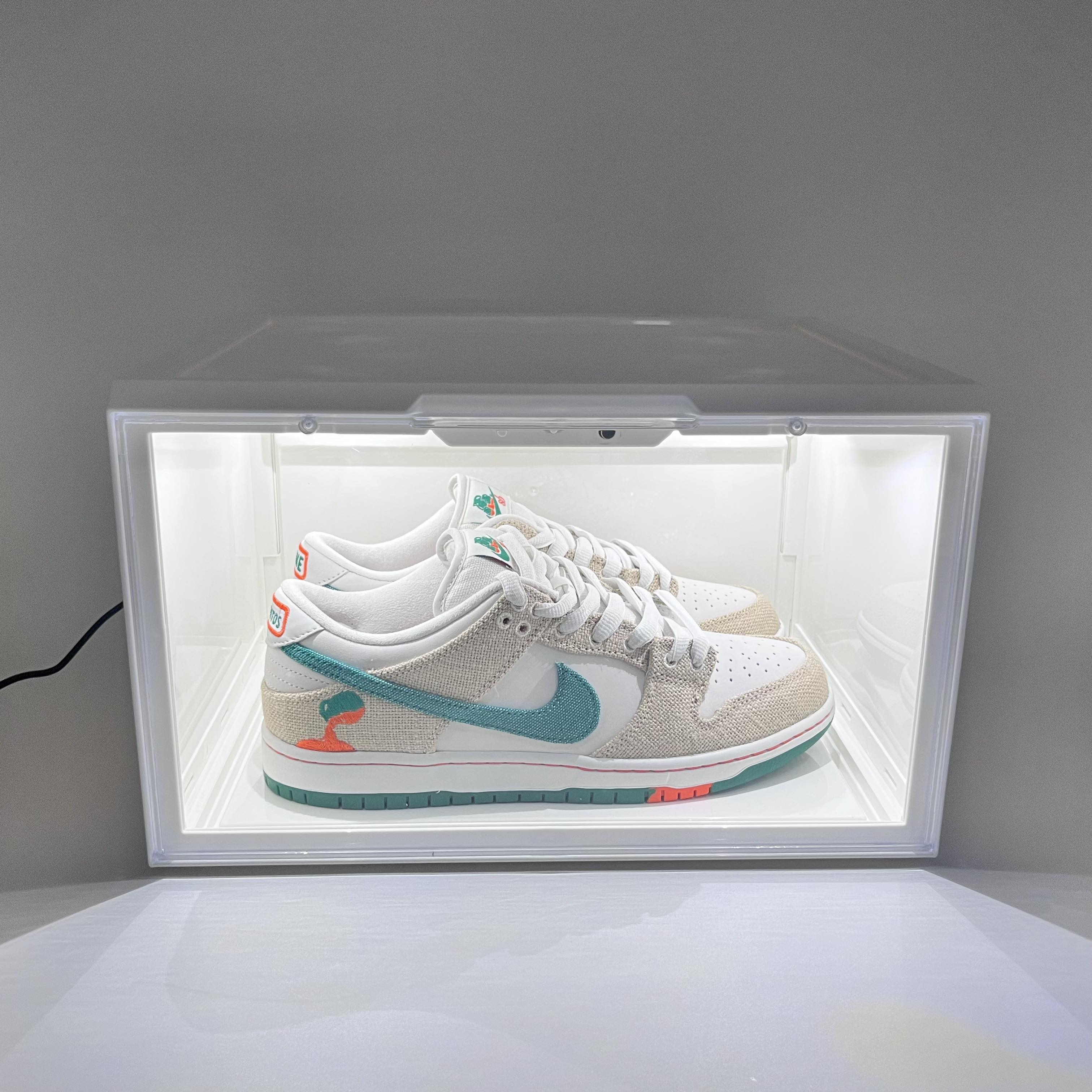 Sneakerbox Led (Controle sonore)