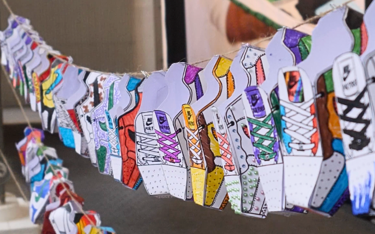 3D paper sneakers for the creative