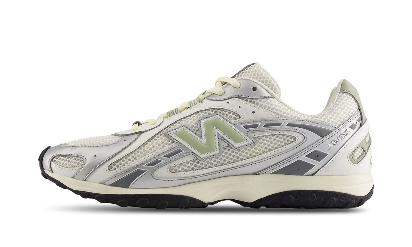 New Balance 204L Silver Metallic Sage Green - U204LSWB