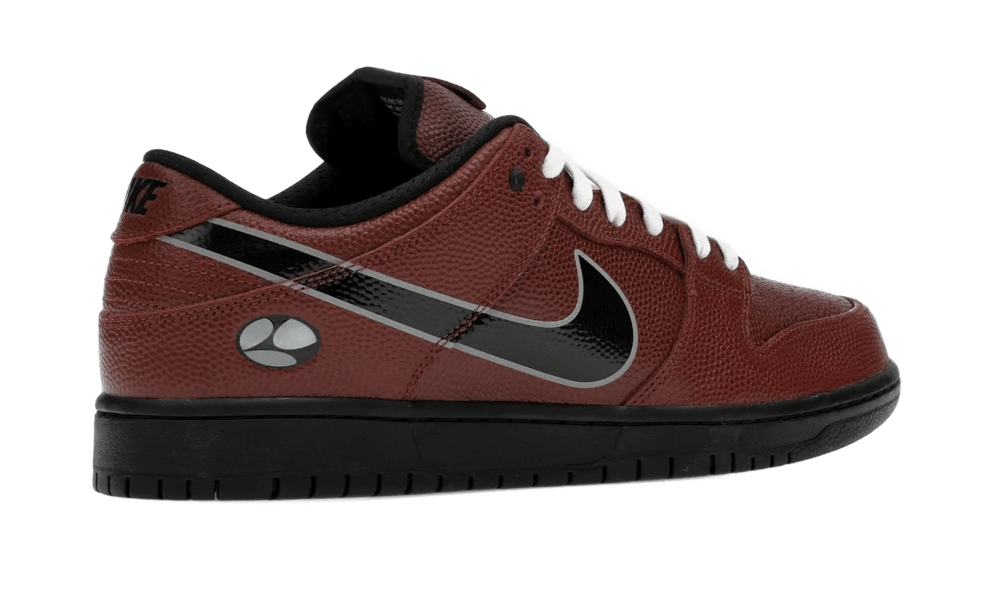 Nike SB Dunk Low Limosine Skateboards - HJ4131-200